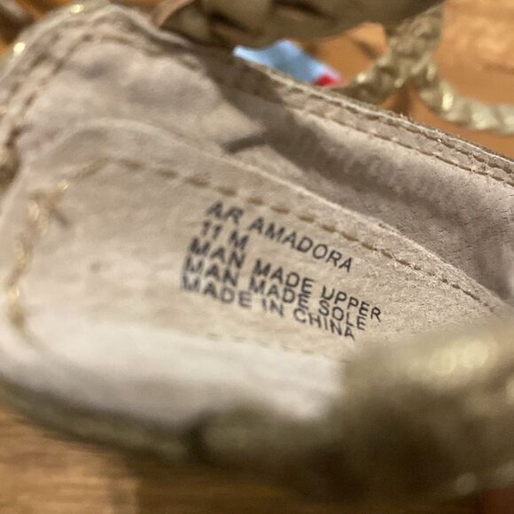 American Rag Amadora Gold Metallic Braided Vegan Leather Gladiator Sandals Sz 11 - Picture 7 of 9